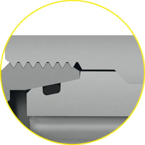 Erweitertes Programm an Schlaucharmaturen mit Blocksicherung Bild: Erweitertes Programm an Schlaucharmaturen mit Blocksicherung