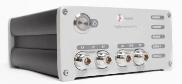 Bild: Neue Generation von HF/UHF RFID Testsystem von Voyantic bei Meshed Systems