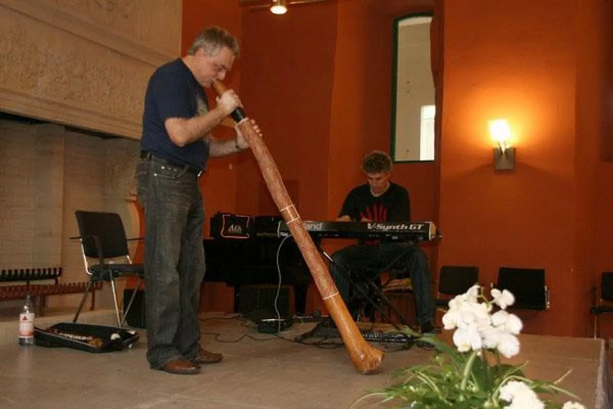 Weltmusik Günter Müller auch 2010 wieder beim Festival dabei