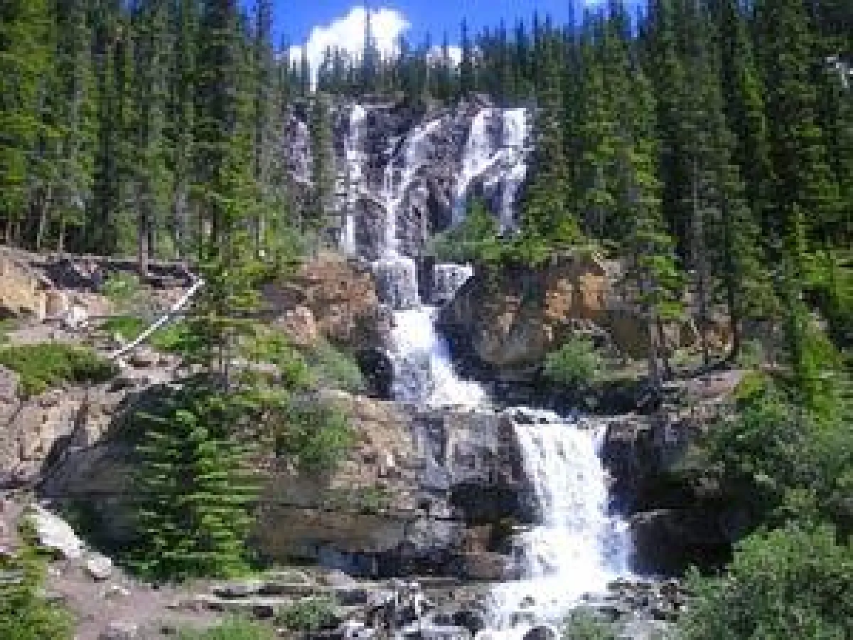 Wasserfall in Kanada - Icefields Parkway
