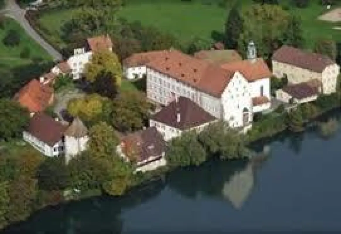 Schloss Beuggen vom Rhein aus