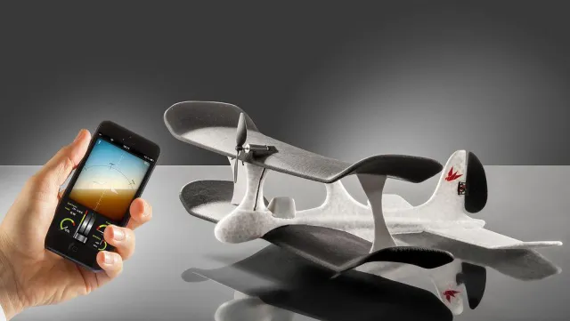 Bild: Jeder kann es fliegen: Das erste iPhone gesteuerte Flugzeug der Welt