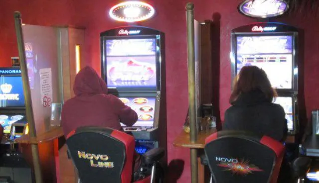 Bild: Kriminalität in Berliner Spielhallen und Café-Casinos erschreckend hoch - Parlamentsinitiativen zur Eindämmung