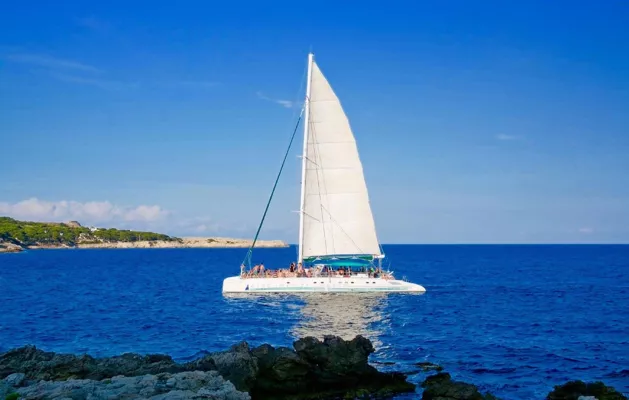 Bild: Mallorca 2023 - Ein Ausflug auf dem Katamaran Cala Ratjada