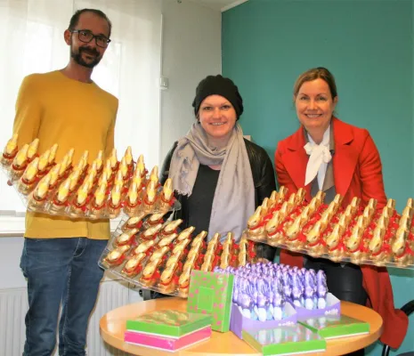 Am Ostersamstag gibt's für die Essener Kids Schokoladenhasen Bild: Am Ostersamstag gibt's für die Essener Kids Schokoladenhasen