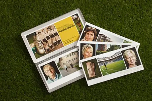 Bild: Pionierinnen des deutschen Frauenfußballs auf dem Weg zur Fußball-EM nach Schweden