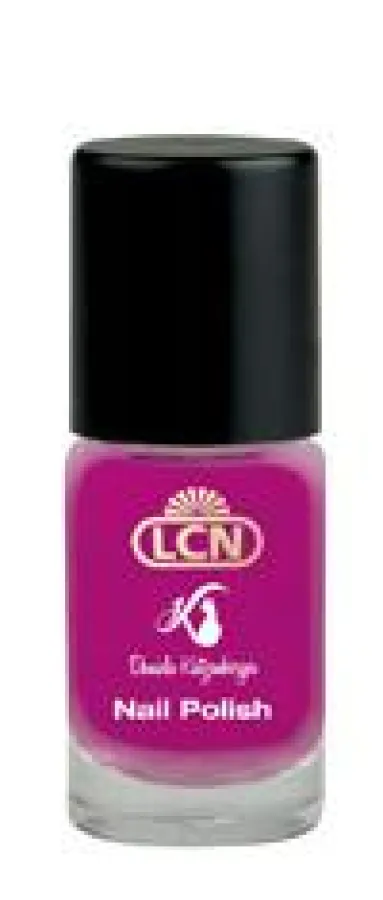 (FOTO: LCN) Daniela Katzenberger Nail Polish