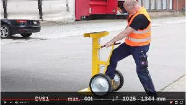 Bild: Produkt-Video verdeutlicht Notwendigkeit des Einsatzes TÜV-zertifizierter Verladestützen