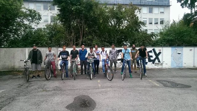 Ferienprogramm an der Kolping Akademie in Augsburg für junge Geflüchtete Bild: Ferienprogramm an der Kolping Akademie in Augsburg für junge Geflüchtete