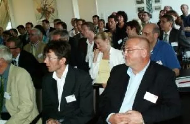 Bild: Wissensmanagement heißt auch, Wissen strategisch zu verstecken