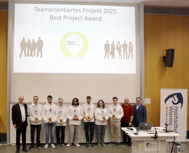Bild: Die Abschlusspräsentationen des Teamorientierten Projekts (TOP) der Hochschule Worms sind schon legendär – TOP 2025 