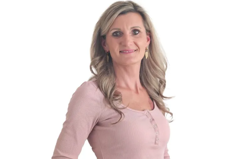 Bild: Die SeniorenLebenshilfe eröffnet einen neuen Standort: Linda Breitung unterstützt ältere Menschen in Dresden