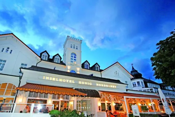 Bild: „Panoramen & Blaue Stunde“ im Inselhotel König Norderney