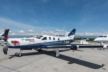 Nach Turbulenzen wieder im sanften Aufwind: Frankreichs Geschäftsluftfahrt Bild: Nach Turbulenzen wieder im sanften Aufwind: Frankreichs Geschäftsluftfahrt