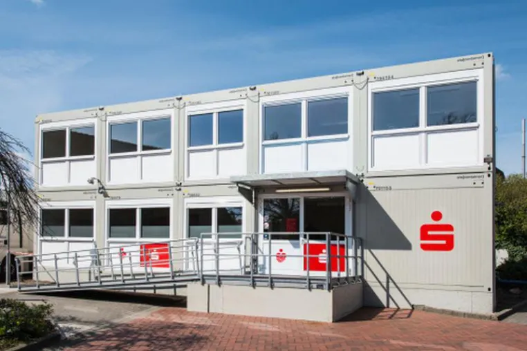 Bild: Mit ELA Container auf Nummer sicher: Banken vertrauen dem Raumspezialisten aus Haren