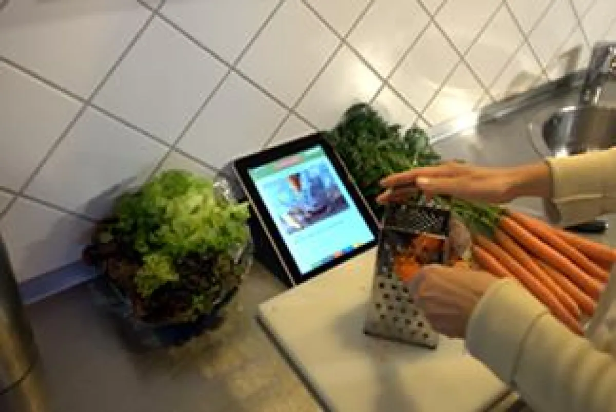 Die EAT SMARTER App passt gut in die Küche!