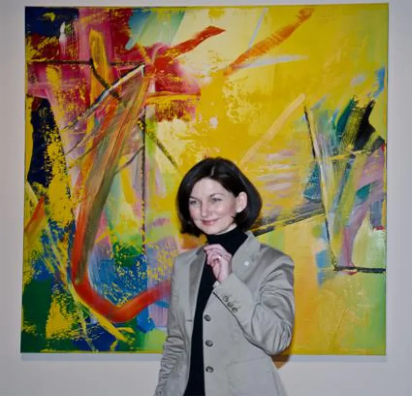 Gemälde von Gerhard Richter mit Kuratorin Andrea Peters