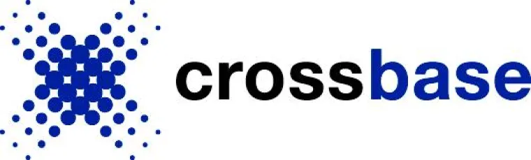 Bild: Neue erweiterte Informationsbroschüre zum Thema "PIM und Cross-Media-Publishing mit crossbase"