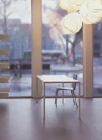 Bild: Premiere des Tischprogramms 040 auf der Internationalen Möbelmesse 2008