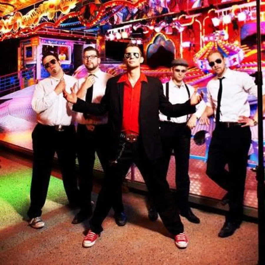 Bringen erstklassigen Rock’n‘Roll auf die Bühne: The Dizzy Dudes aus Gütersloh