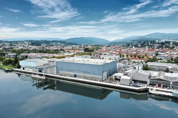 Bild: Monacum Partners übernimmt das Reaktoren- und Apparatebaugeschäfts DWE am Standort Deggendorf von Everllence