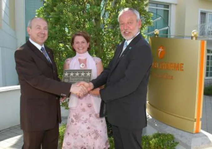 Bild: Travel Charme Kurhaus Binz/Rügen: Vergabe der höchsten Hotelklassifizierung „5-Sterne-Superior“