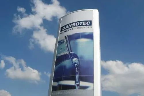 Bild: RAiN-Partner DANSOTEC entwickelt innovativen Reiniger für die industrielle Metallreinigung