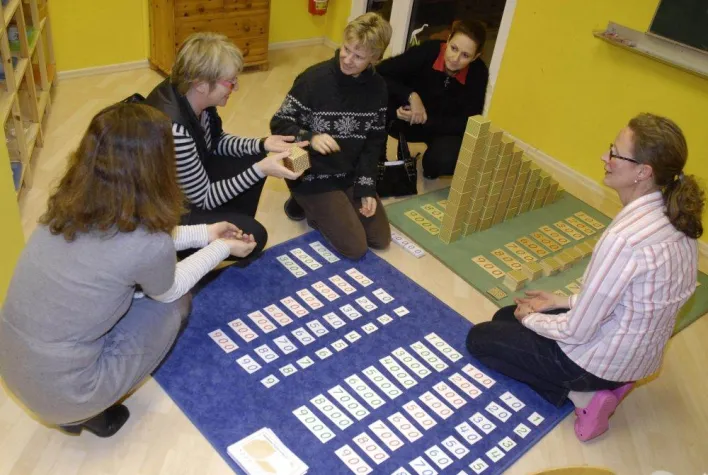 Bild: Ein Blick in die Montessori-Schule - Tag der offenen Tüer 12. September 2009