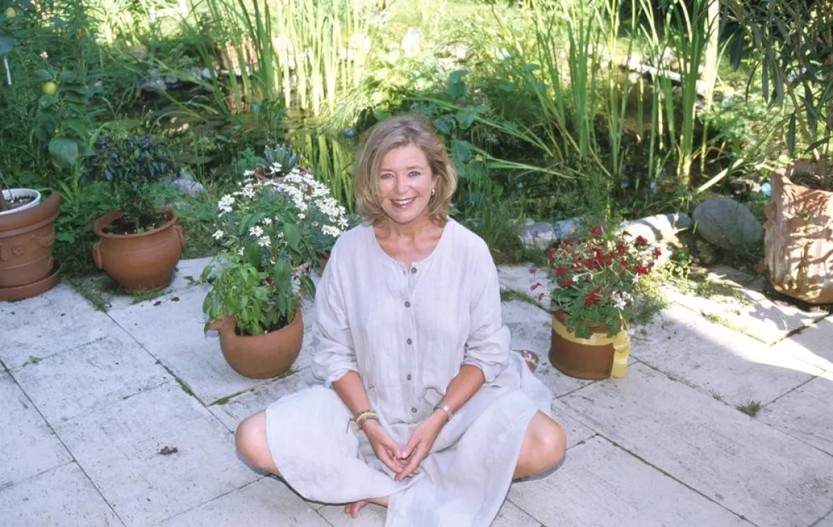 Familie, Karriere und die gute Fee für obdachlose im Leben von Jutta Speidel gibt es viel Stress. Dagegen helfen ihr Meditation und Magnesium Diasporal