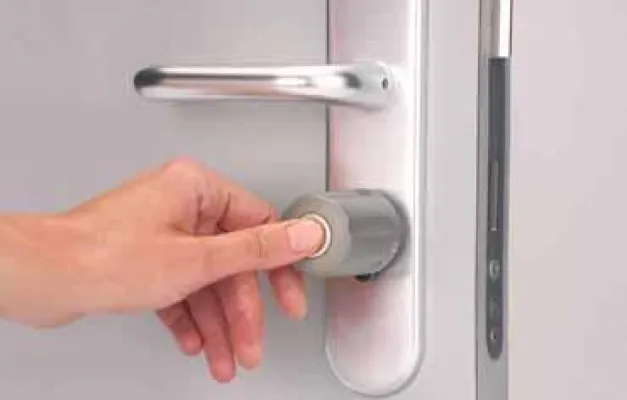 Bild: Secvest Key 2WAY – verbesserte Funktion durch dreidimensionalen Lagesensor