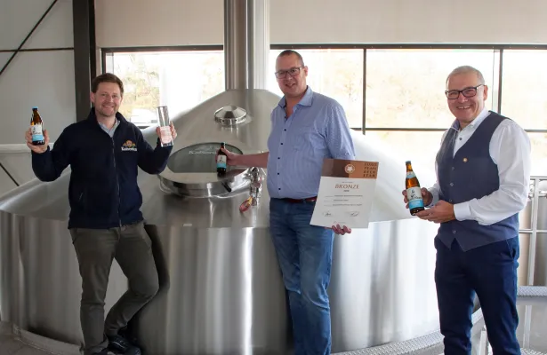 Bild: Kaiserdom Helles zählt laut dem Bierwettbewerb European Beer Star zu den besten Bieren der Welt