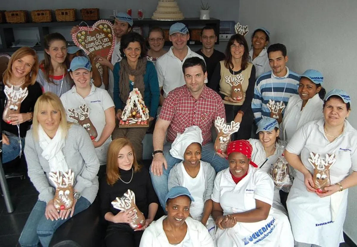 Mitarbeiter der Zuckersucht GmbH spenden Überstunden