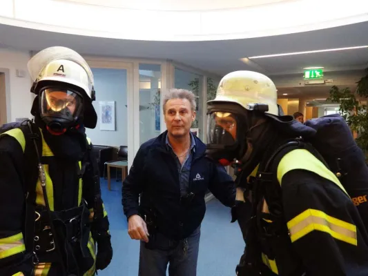 Bild: Rauch im Patientenzimmer - Bayerns größte Lungenklinik probt für den Ernstfall