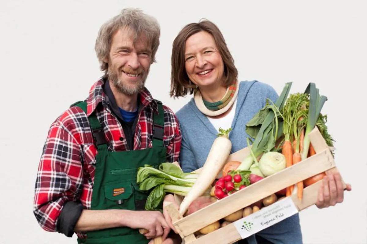 Die Gründerin Uta Mosecker und der Gartenbaumeister Knut Kallenberg
