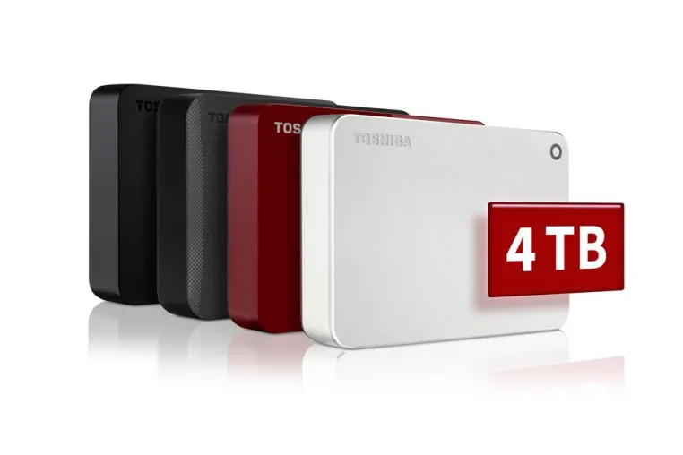 Bild: Toshiba präsentiert neue portable CANVIO Festplatten mit 4TB für die sichere Datenspeicherung