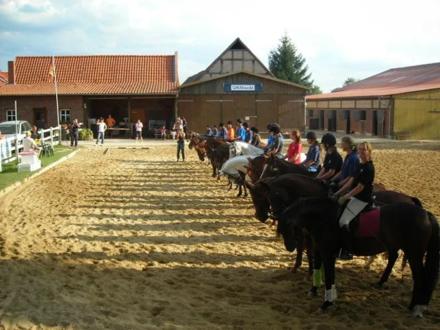 Bild: 25jähriges Vereinsjubileum des LRV-Tegel