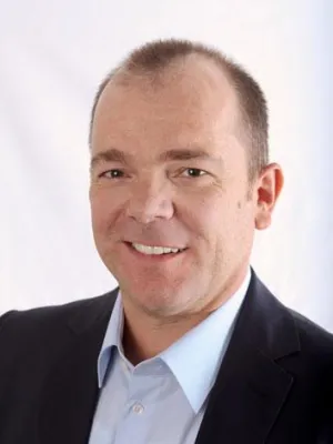 Detlef Wintzen im Präsidium des FME Bild: Detlef Wintzen im Präsidium des FME