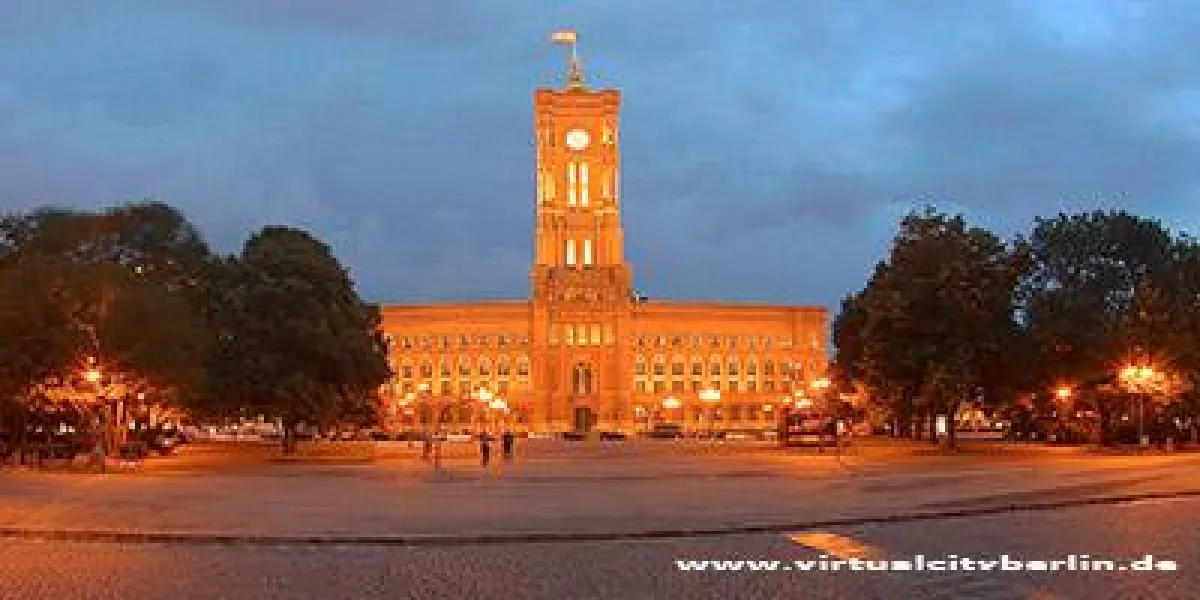 Rotes Rathaus Berlin - Copyright Virtualcity Deutschland