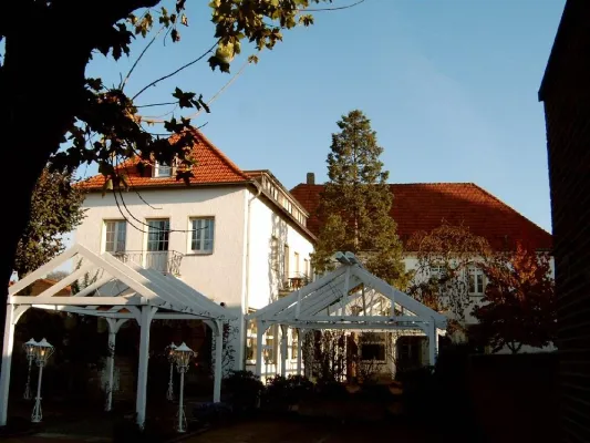 Bild: Besitzerwechsel: Familie Farwick kauft das mD-Hotel Stratmann- Festliche Übernahmefeier mit zahlreichen Gästen