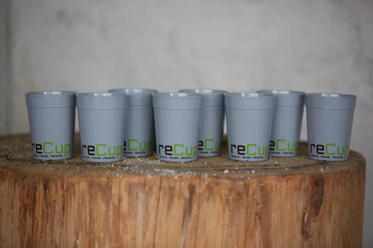 reCup Pfandsystem für Coffee-to-go in Rosenheim gestartet Bild: reCup Pfandsystem für Coffee-to-go in Rosenheim gestartet