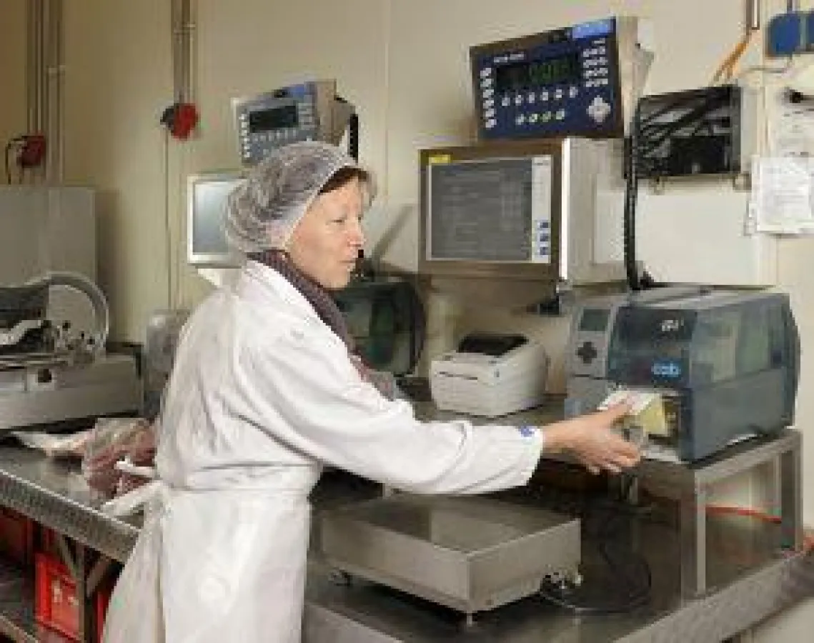 APRO.QUID eignet sich zum Aufbau einer leistungsfähigen Etikettierstation