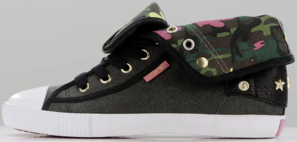 Foot Locker Pastry Camo French Kiss_black camo