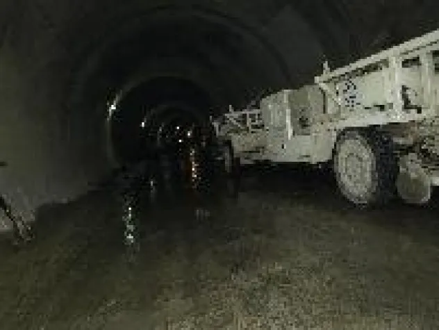 Tunnelabdichtungen in Algier Bild: Tunnelabdichtungen in Algier