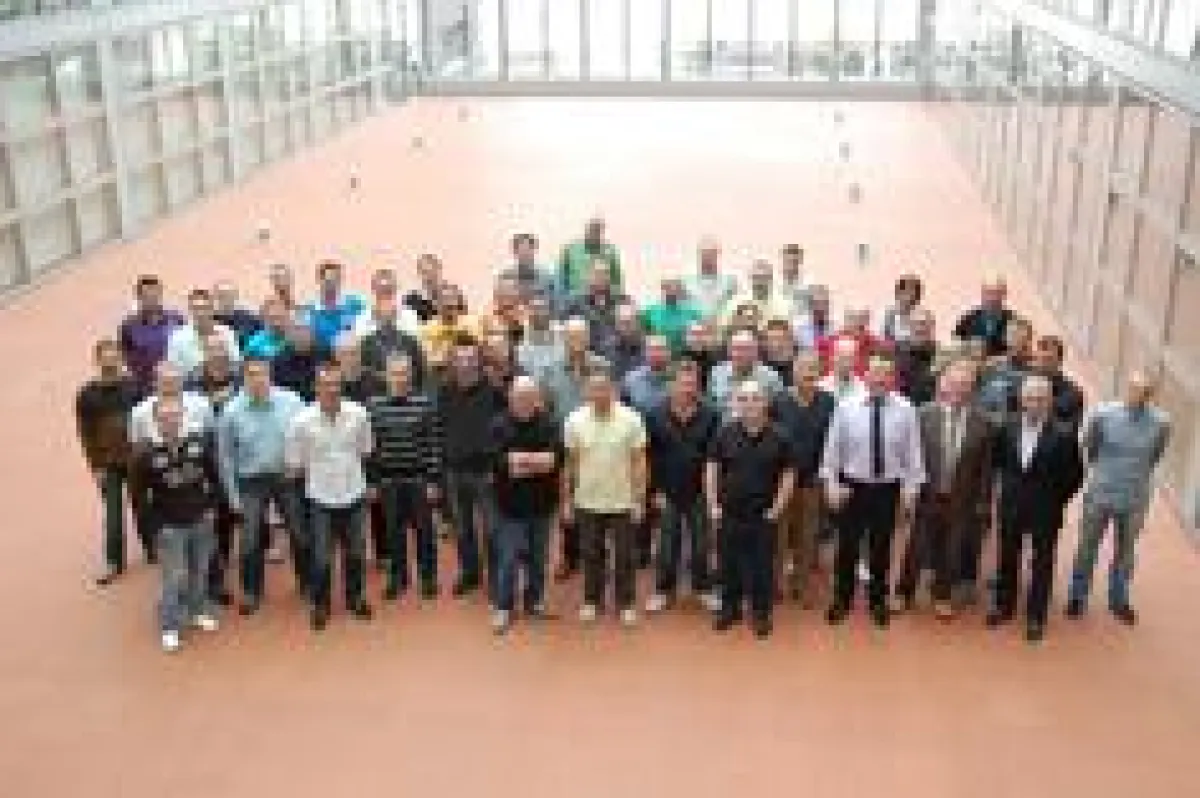 Die erste Gruppe von Probenehmern von Kalorimeta in Hamburg hat im November ihre Prüfung bestanden u