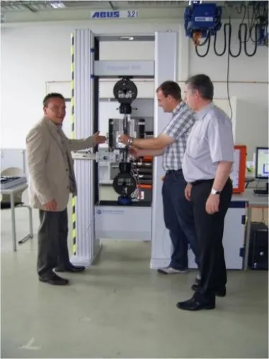 Bild: Hegewald & Peschke GmbH ermöglicht Hochtemperatur-Materialprüfungen für die Wissenschaft
