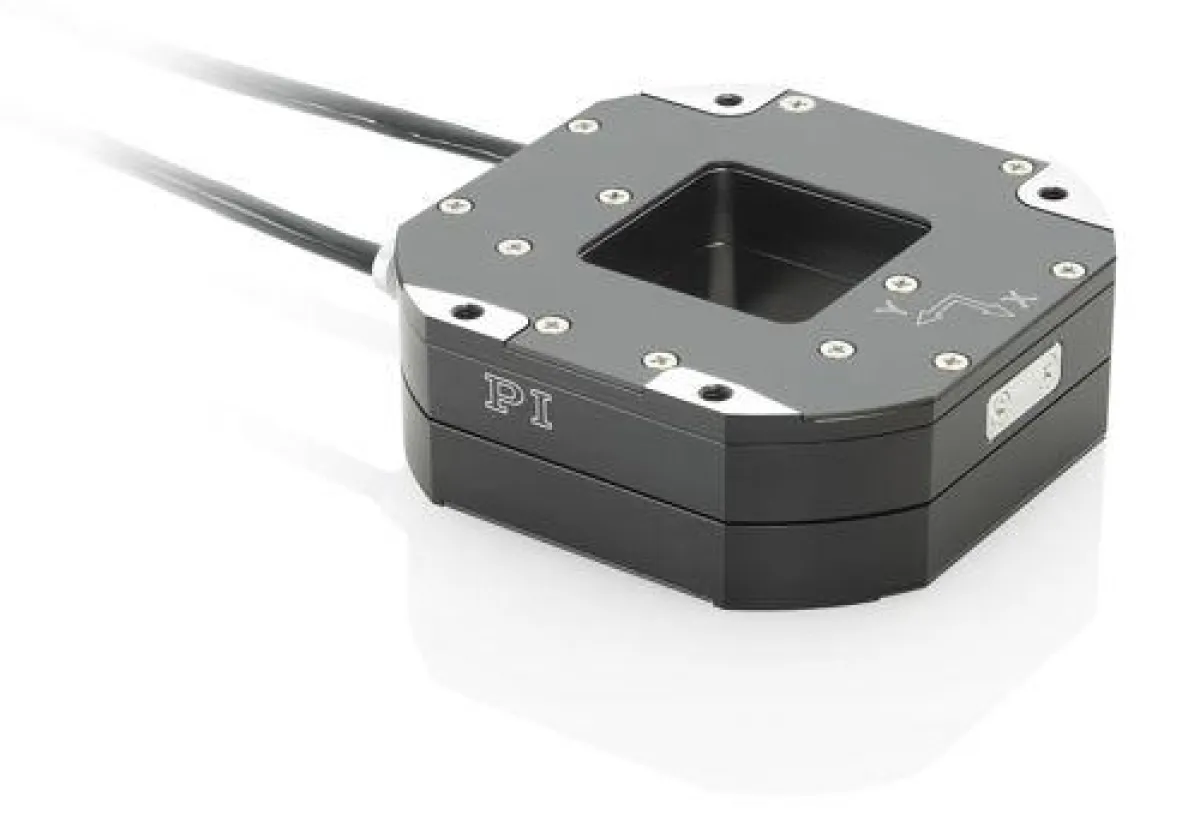 P-763: Kompakter Piezoscanner mit 30 mm x 30 mm Öffnung