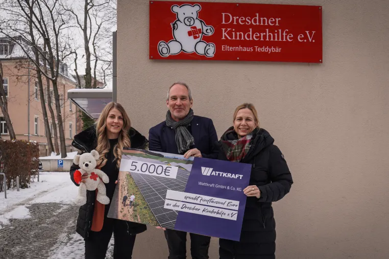 Bild: Wattkraft spendet in der Vorweihnachtszeit an den Dresdner Kinderhilfe e.V.