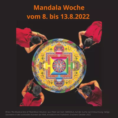 Bild: Tibetische Mönche streuen ein Sand-Mandala im Tibethaus in Frankfurt