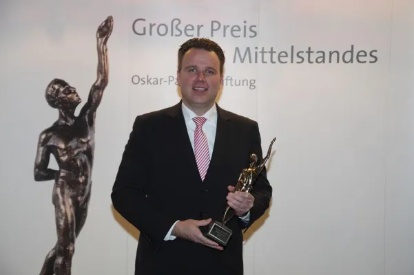 Bild: ETB electronic gewinnt „Großen Preis des Mittelstandes 2017“
