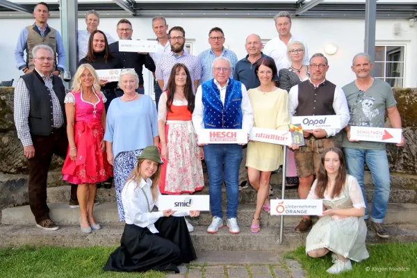 Bild: Erfolgreicher Auftakt des ORANGE Cup mit dem AlpenSchwung im Golfclub Lichtenau
